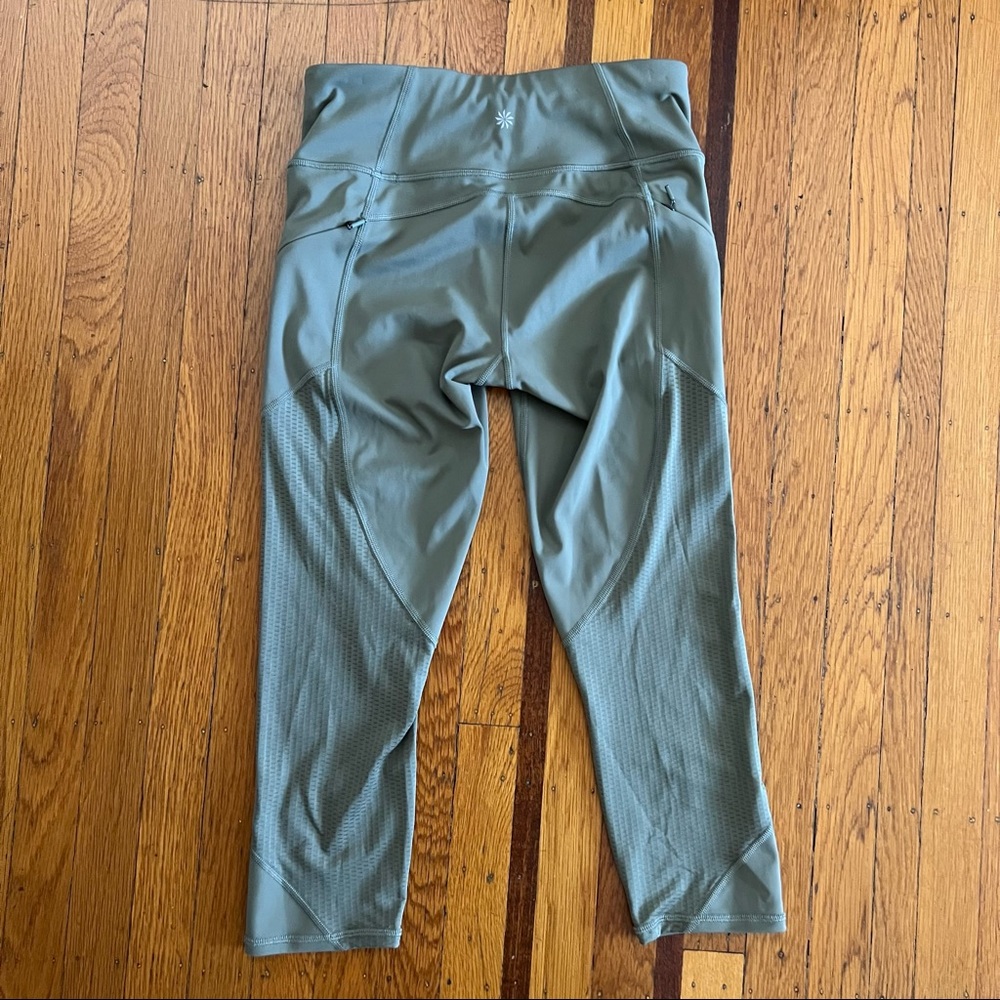 Athleta Mesh contender capri legging yoga running pant green XS